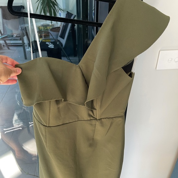 Shilla the Label Khaki Dress - Size M or 10 - Picture 3 of 6